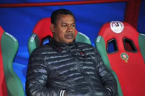 قبل انطلاق الدوري بـ5 أيام.. هل يرحل الشابي عن تدريب الرجاء؟